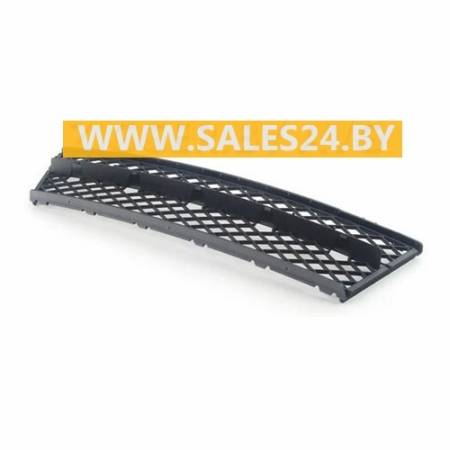 Решетка бампера переднего центральная BMW 5 E60 2007-2010 | AVG / Чехия - Тайвань - Китай