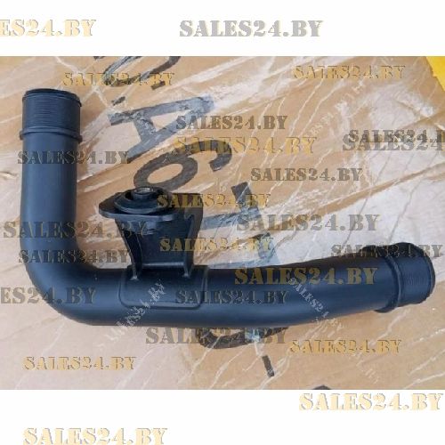 Патрубок интеркулера входной 3 L7,L8,L9 LIXIANG L7 2022-2026 / LIXIANG L8 2024-2026 / LIXIANG L9 2024-2026 | AVG / Чехия — Тайвань — Китай