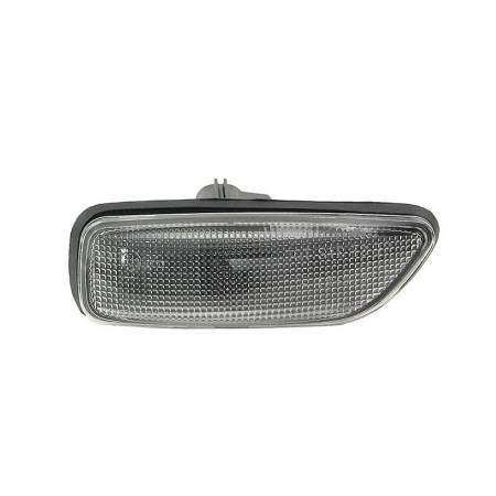Повторитель поворота правый VOLVO S60 / V70 2000-2009 | TYC / Тайвань