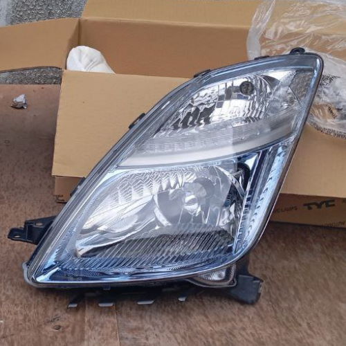 Фара передняя электрорегулировка левая (ЕВРОПА) TOYOTA PRIUS XW20 2006-2009 | TYC / Тайвань