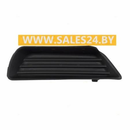 Заглушка противотуманки в передний бампер правая (США) TOYOTA CAMRY 2006-2009 | AVG / Чехия - Тайвань - Китай